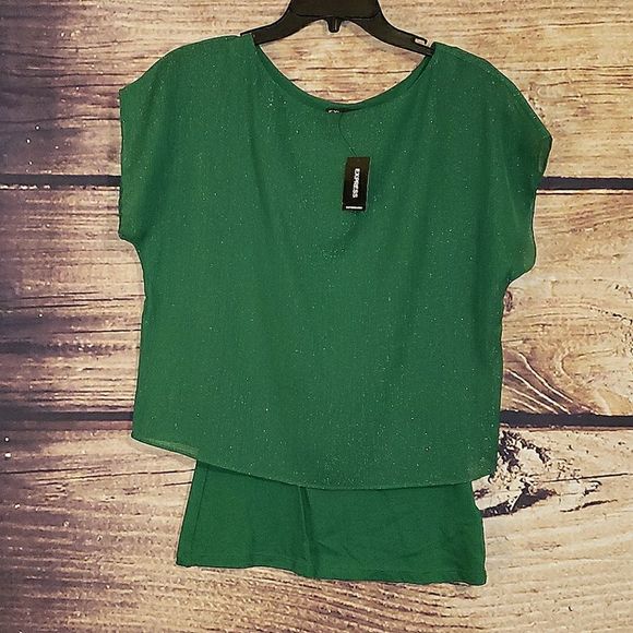 Express Tops - ❤5️⃣/$25 ⭐NWT Wow green sparkle top
